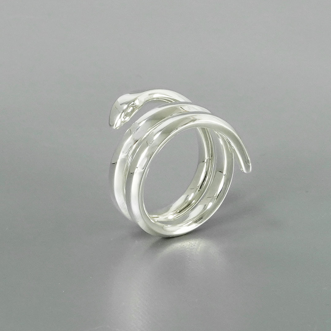 COILED SNAKE RING / XR-059