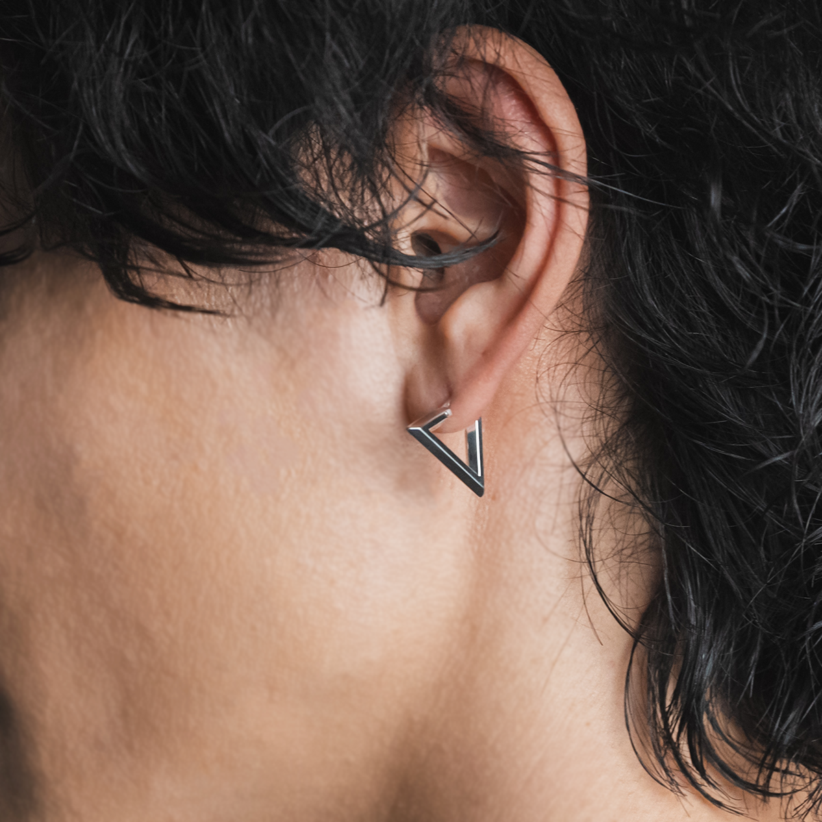 FINE TRIANGLE PIERCE(片耳用) / FE-018 – BLESS