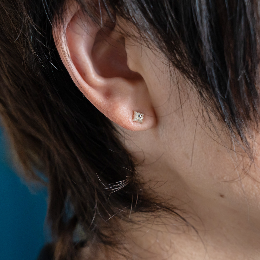 TRIPLE X STUDS STONE PIERCE(片耳用) / XE-014