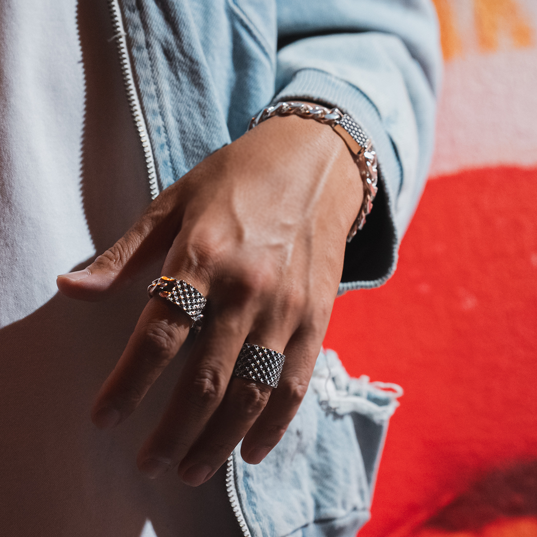 TRIPLE X STUDS CHAIN RING / XR-031