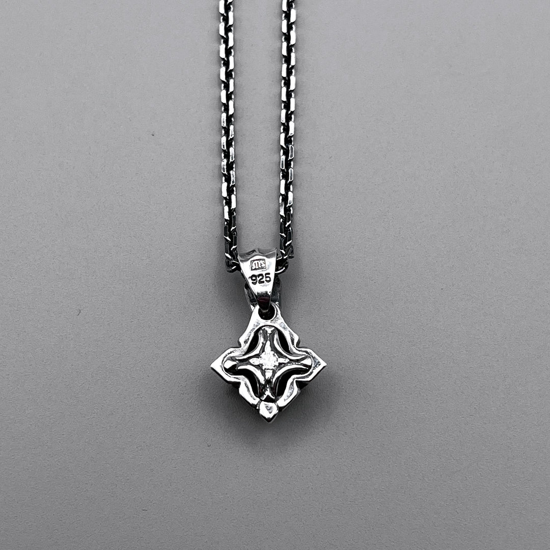 TRIPLE X EDITION URBAN TRIBAL PENDANT S SV × K10YG / XP-144