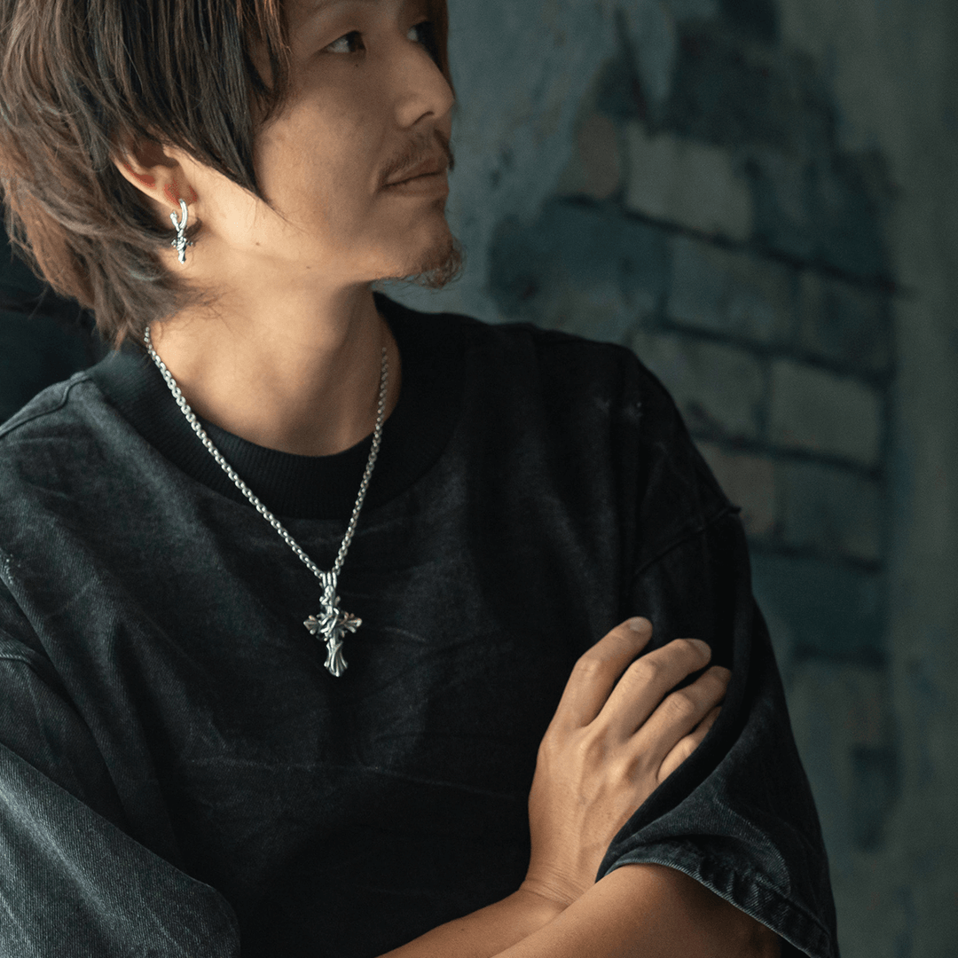 THORN CROSS PENDANT L / XP-060