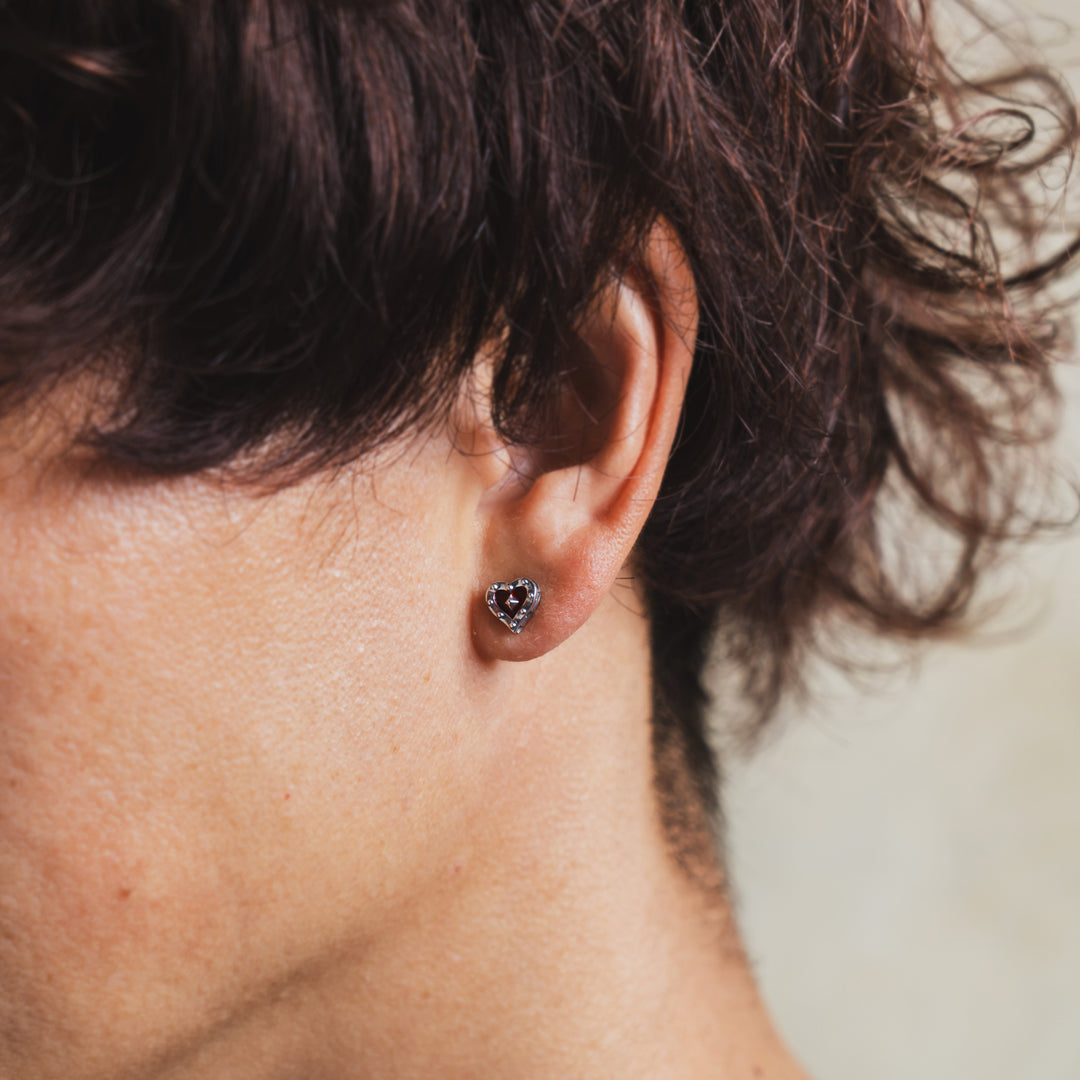 PLAYING CARDS HEART PIERCE (for one ear) / M0431