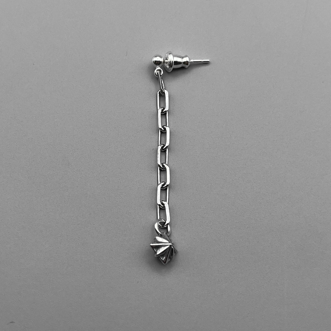 TRIPLE X STUDS PENDULUM PIERCE(片耳用) / XE-043