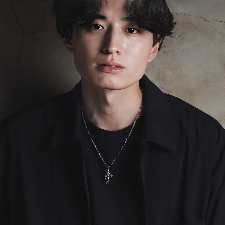 TENTACLES CROSS PENDANT M / XP-019