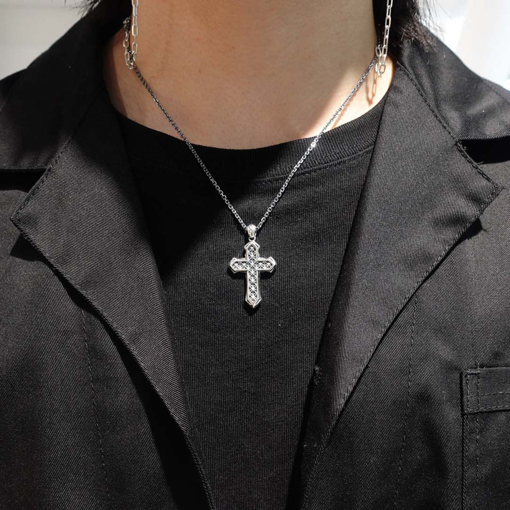TRIPLE X EDITION THORN CROSS PENDANT / XP-168 – BLESS
