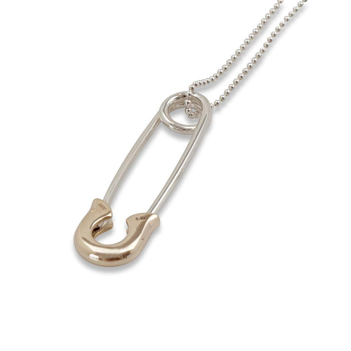 OFF THE WALL NEVER HURT YOU SAFETY PIN PENDANT K10YG COMBI / XP-173