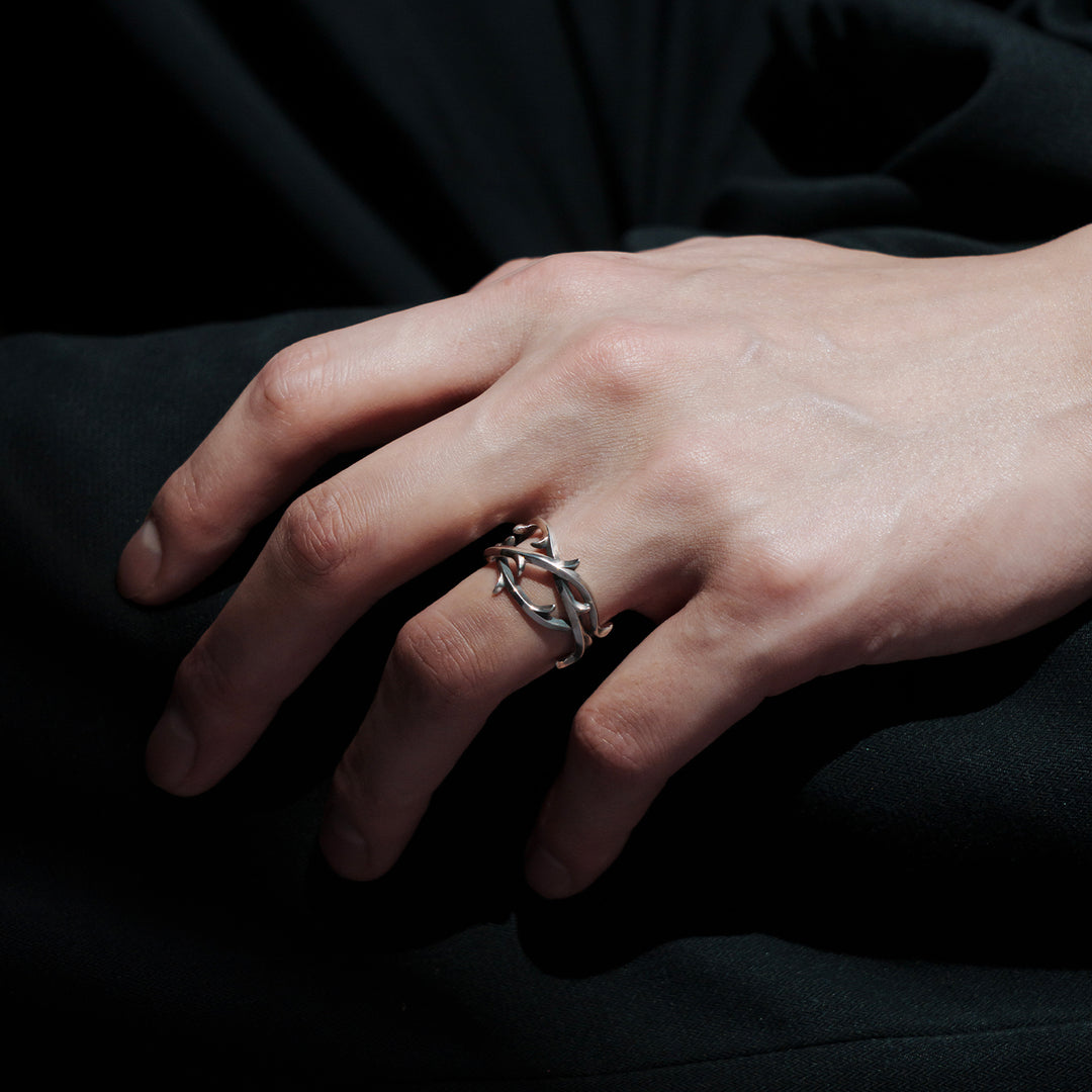 THORN CREVICE RING / XR-066