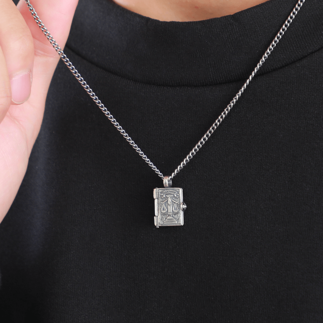 TAROT NO.11 JUSTICE PENDANT / AA-133