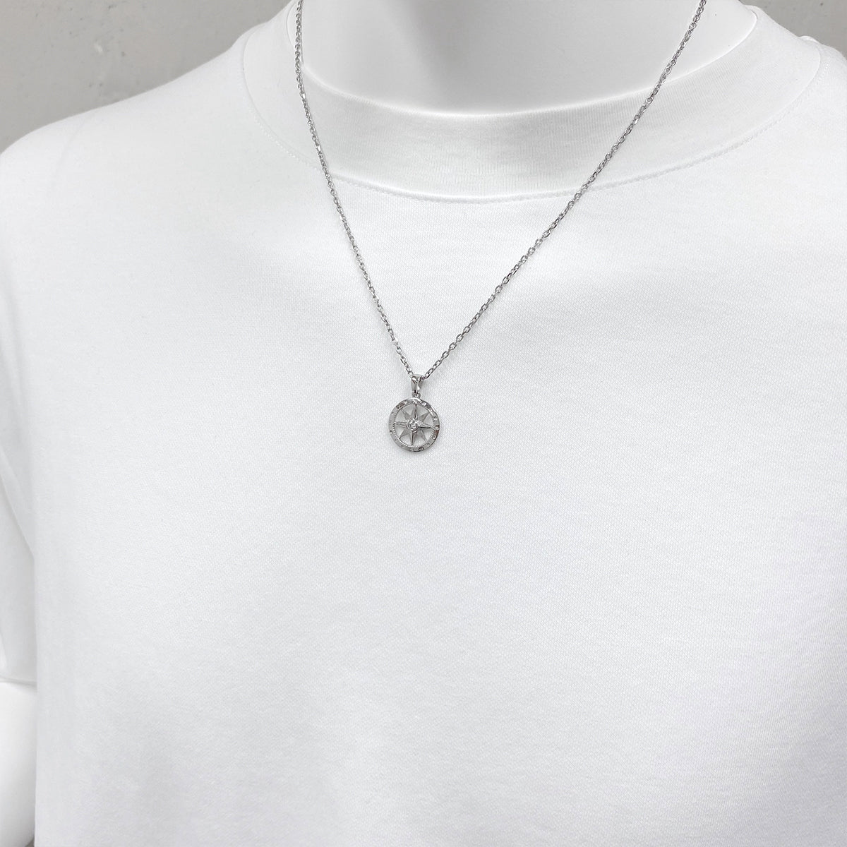 コンパスネックレス / BSN-415 – BLESS