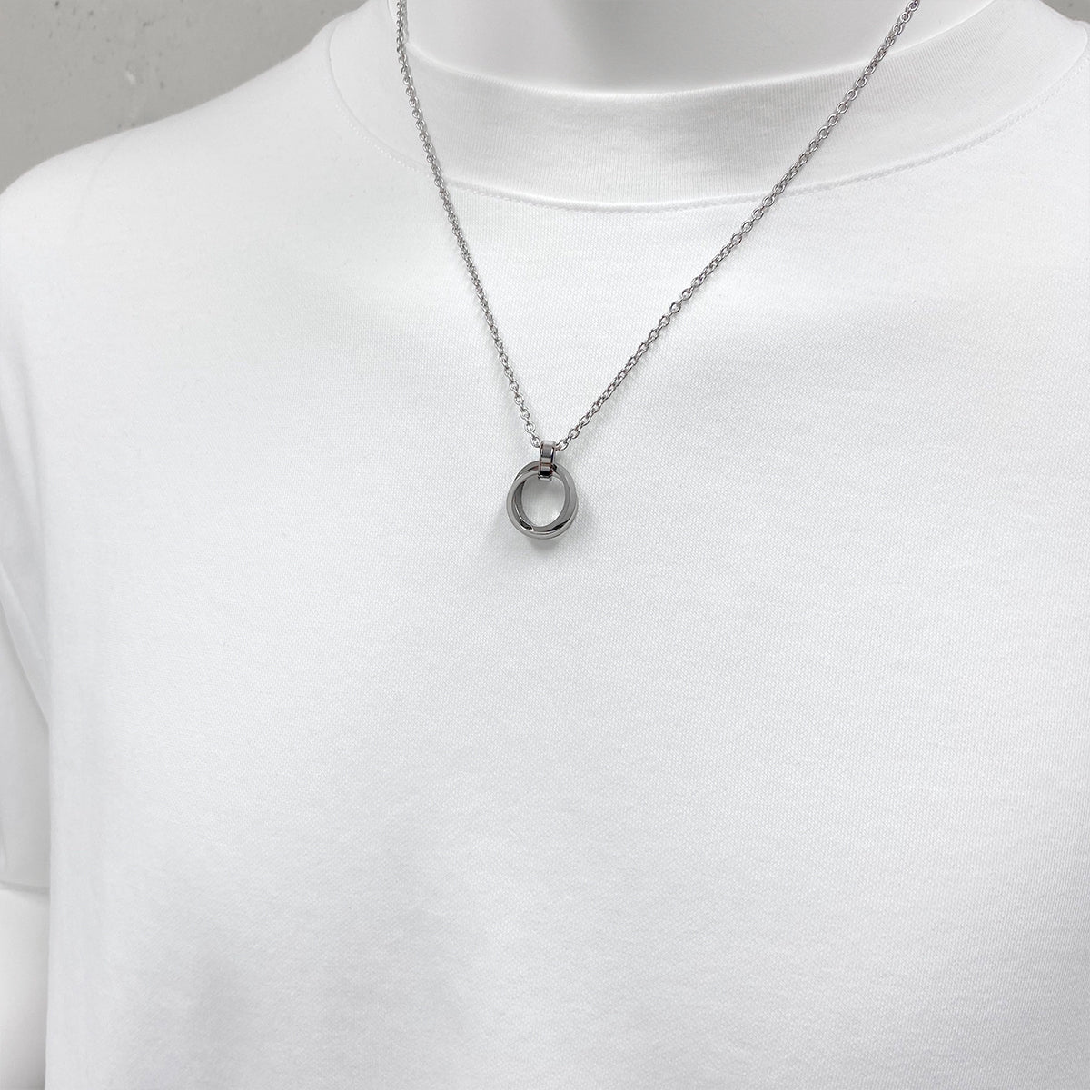 BLESS シンプルネックレス ダイヤモンド風 クロスネックレス / BSN-583 – BLESS