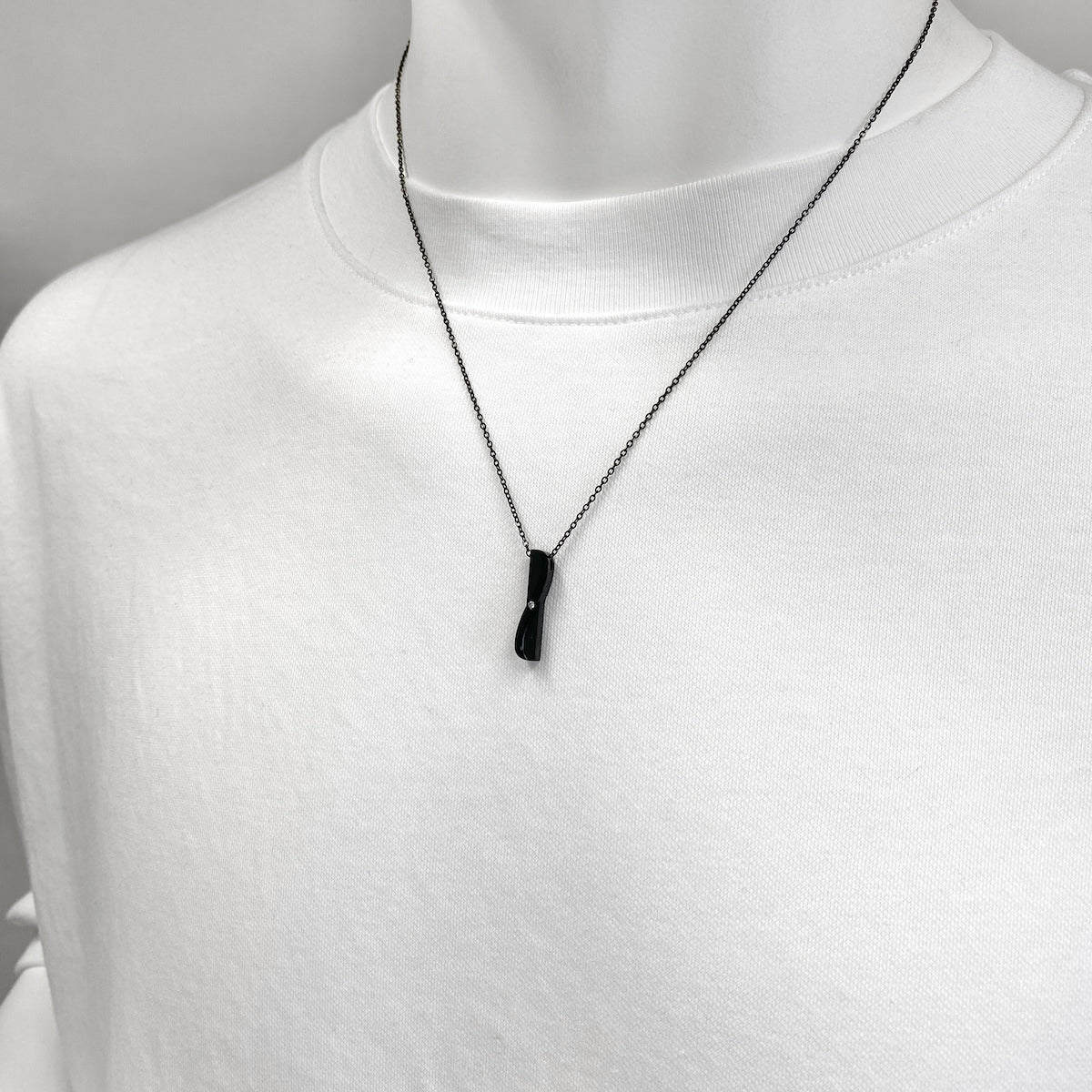 ペアネックレス / BSN-681-682 – BLESS