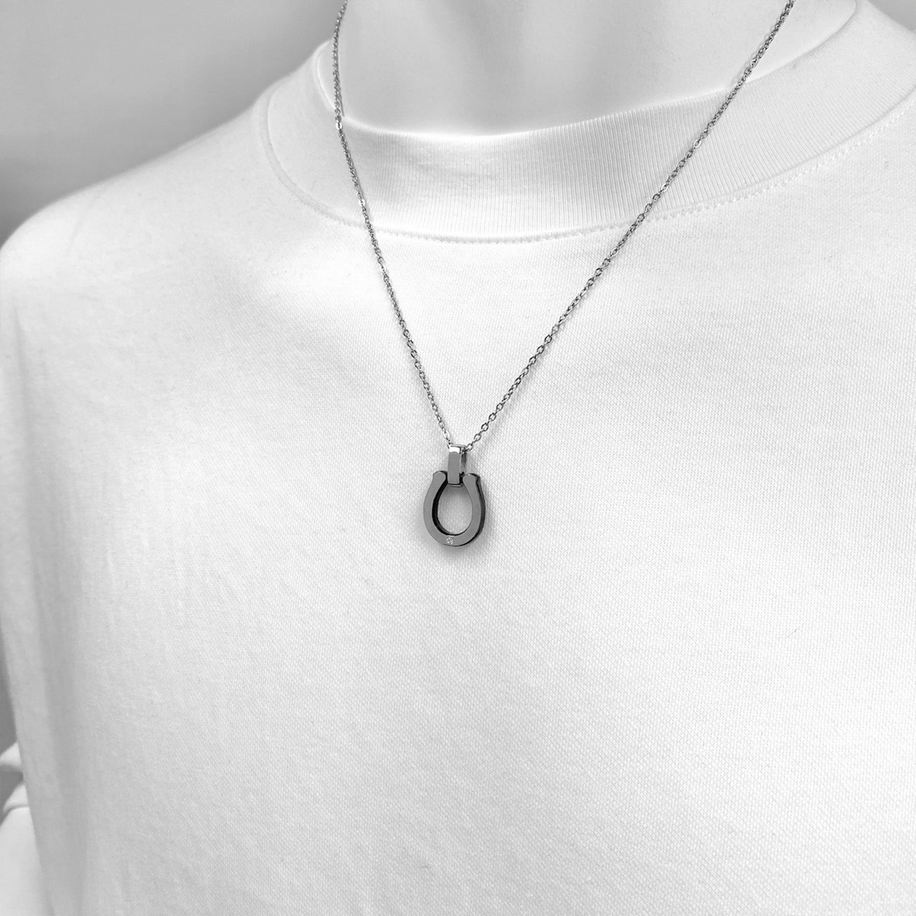 ペアネックレス / BSN-683-684 – BLESS