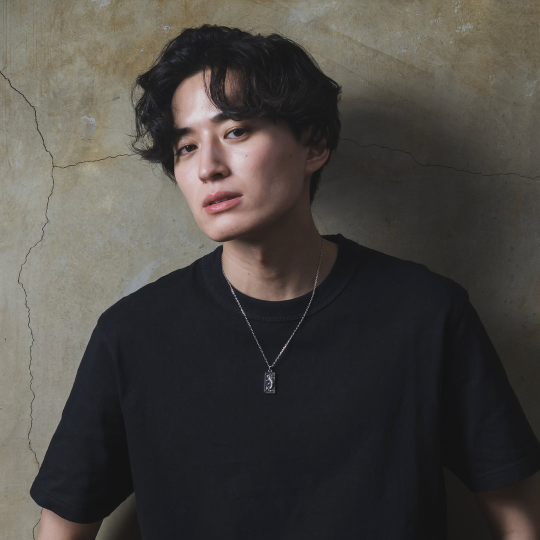 KOI Relief Necklace – コイ レリーフ プレート / BSN-733