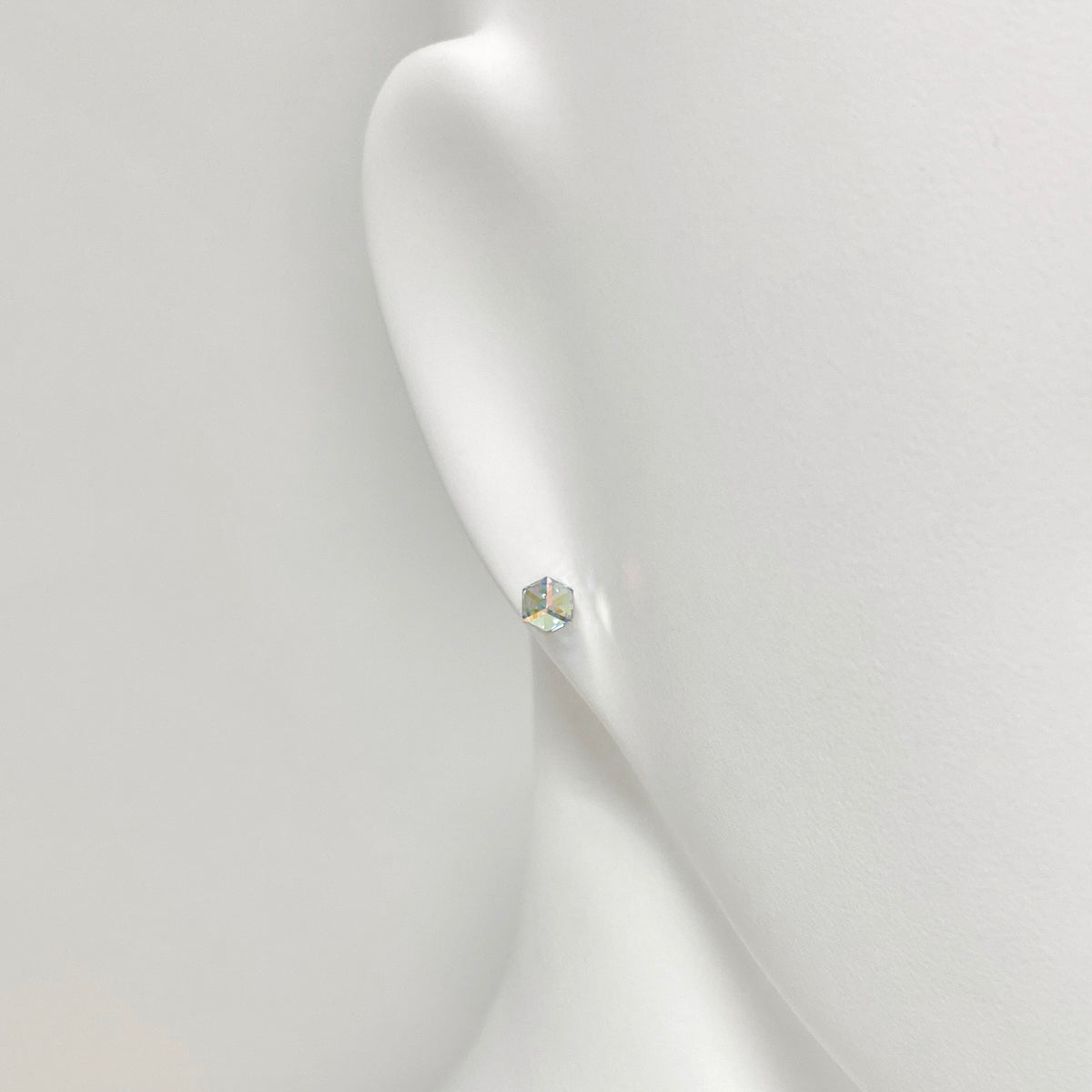 スワロフスキーキューブピアス(片耳用) / BSP-547 – BLESS