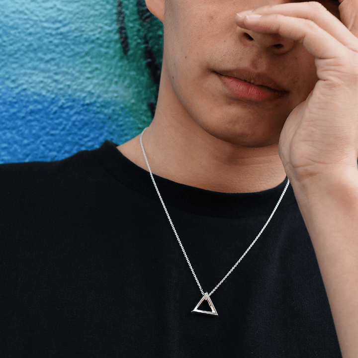 FINE TRIANGLE PENDANT / FP-005