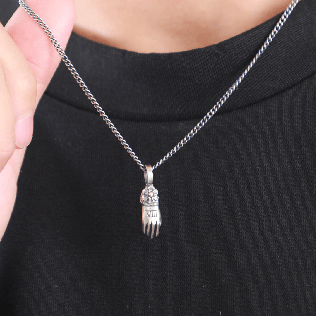 TAROT NO.8 STRENGTH PENDANT / LT-070