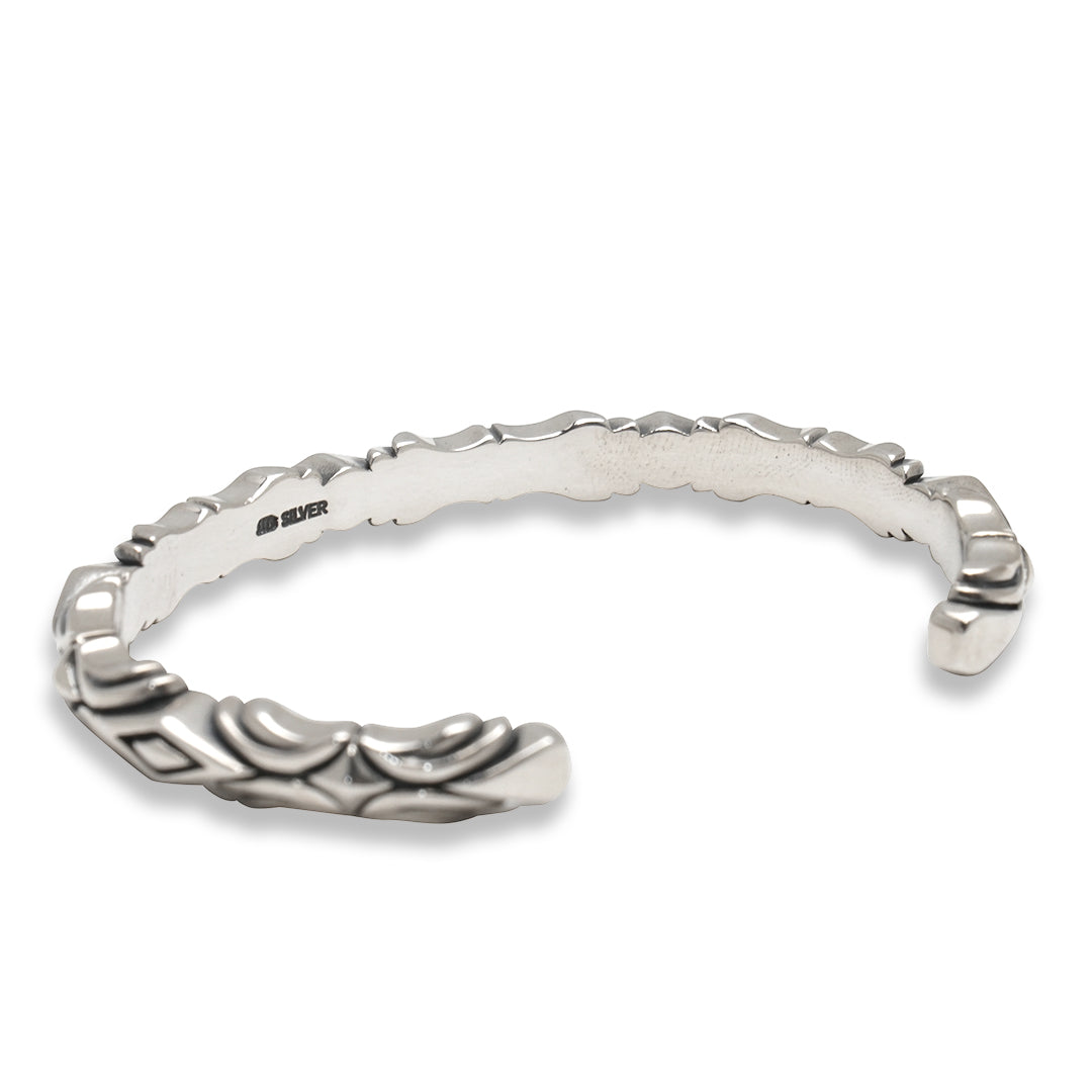URBAN TRIBAL BANGLE M / MC-285