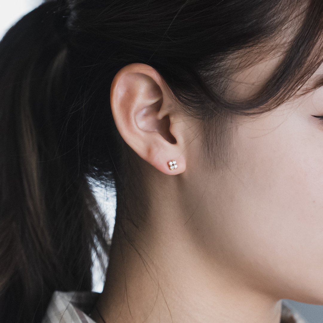 4℃ クローバー ピアス 4クローバーピアス(両耳用) – BLESS