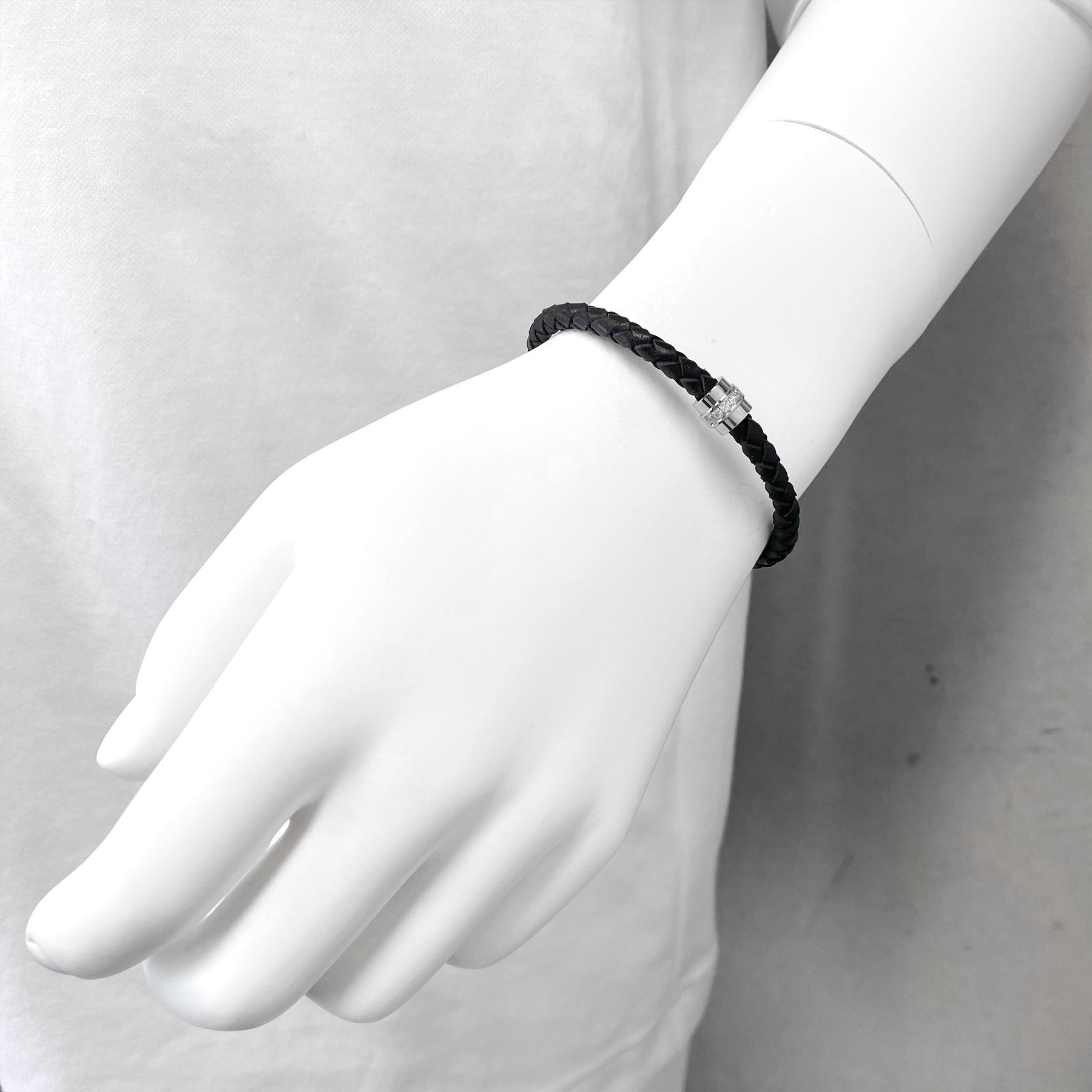 スマートレザーブレスレット(フリーサイズ) / SGB-155 – BLESS