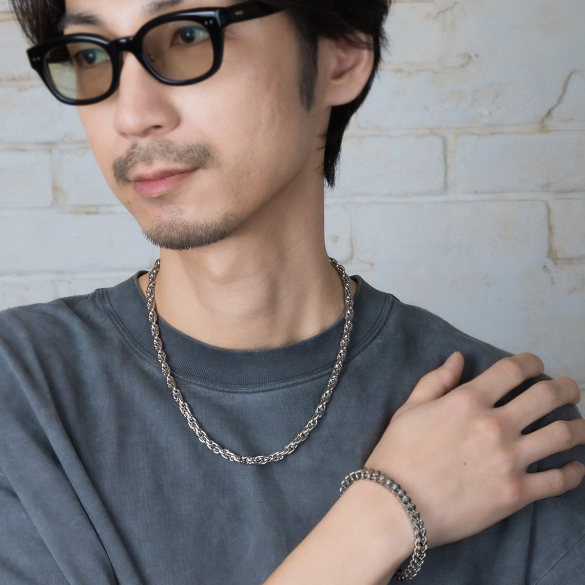 チェーン – BLESS