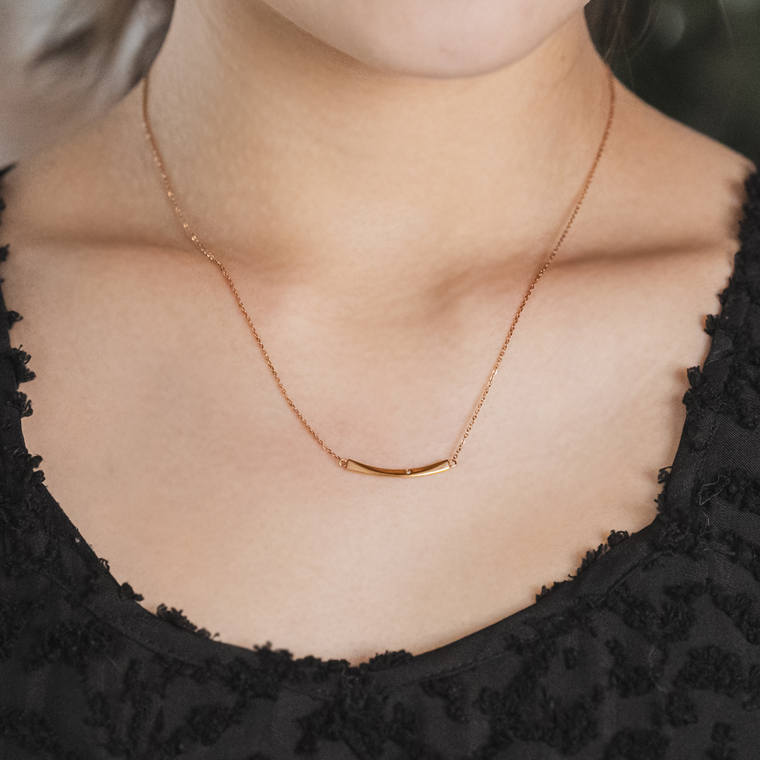 カーブバーネックレス / SGN-464 – BLESS カーブバーネックレス / SGN-464 – BLESS