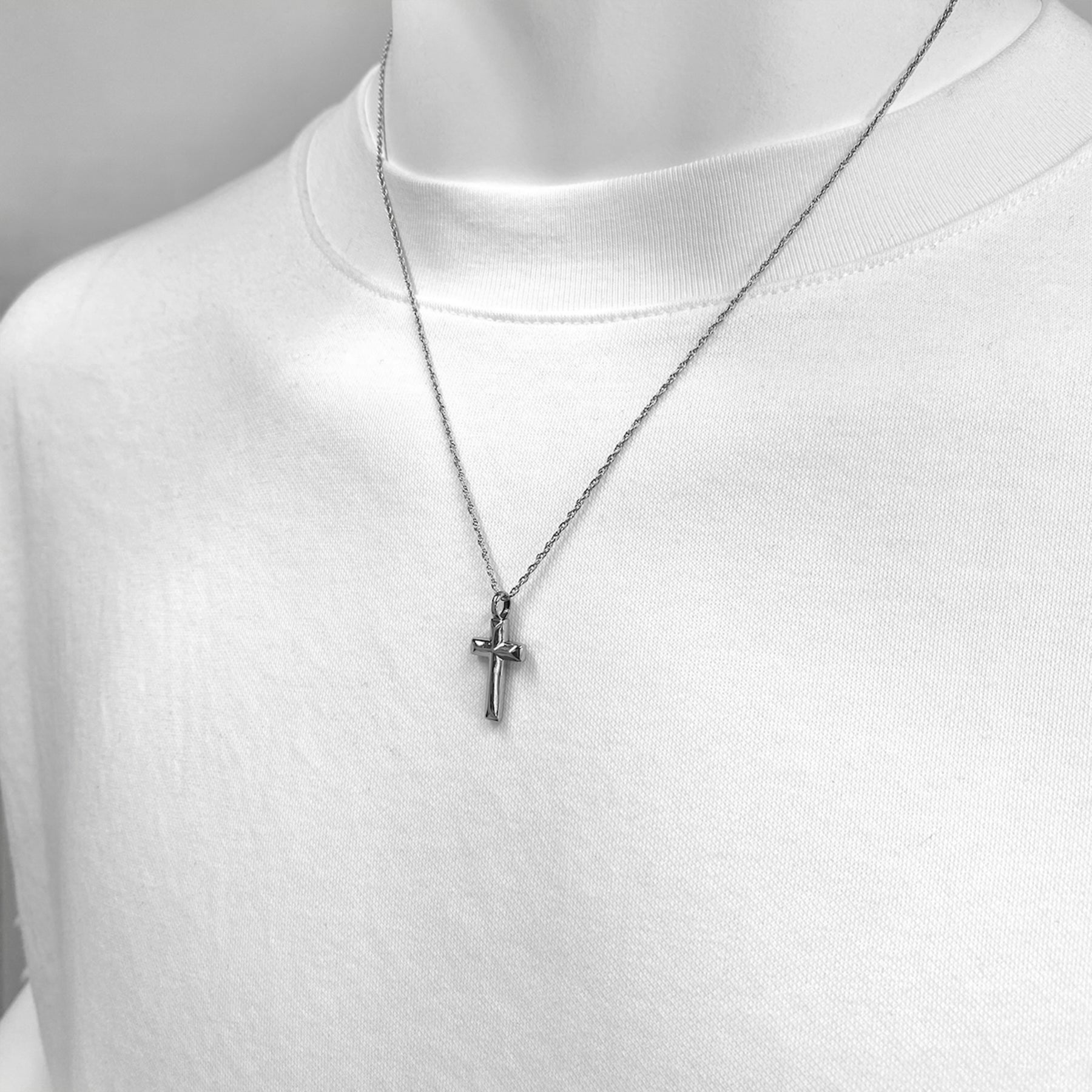 クラシッククロスネックレス / SGN-521CL – BLESS