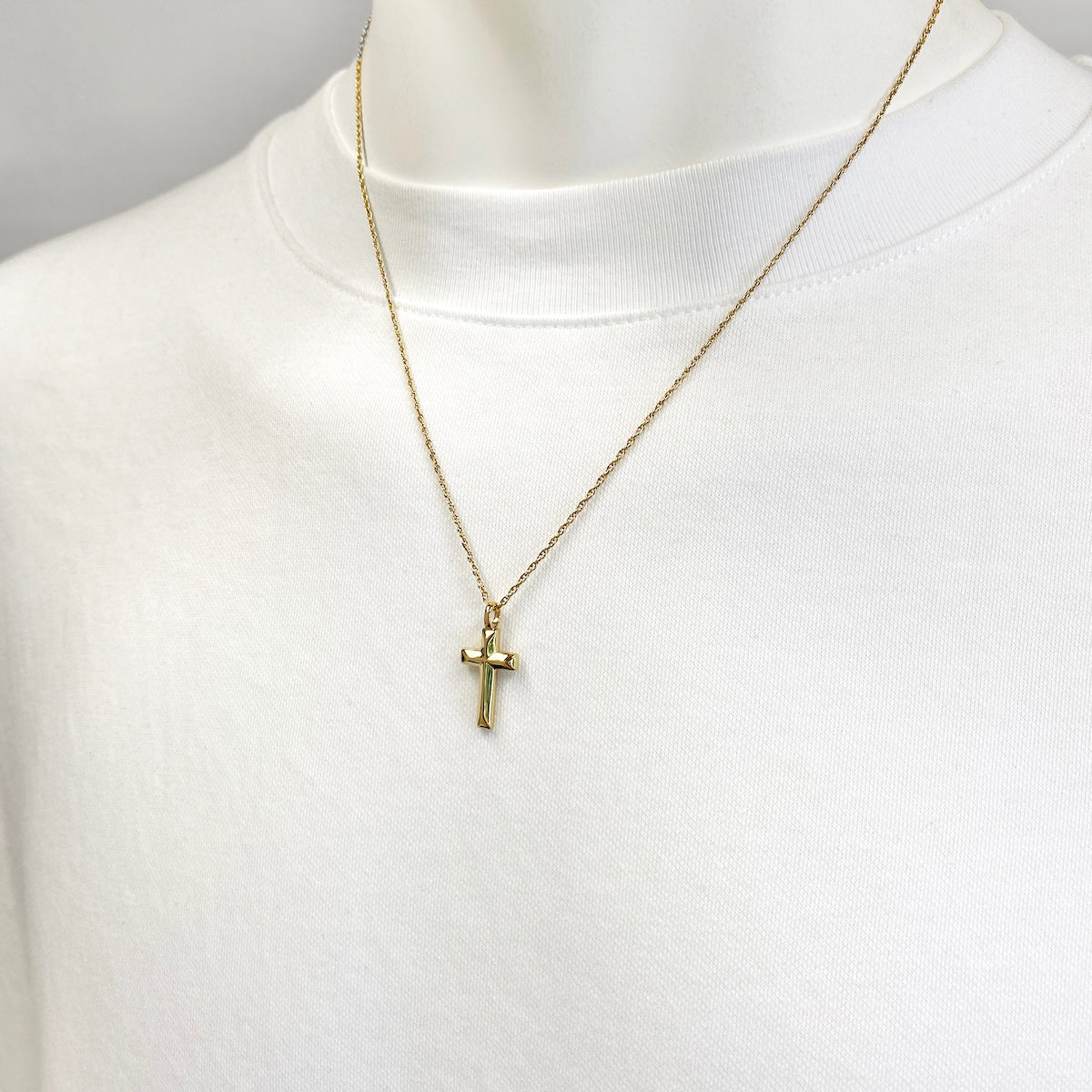 クラシッククロスネックレス / SGN-522CL – BLESS