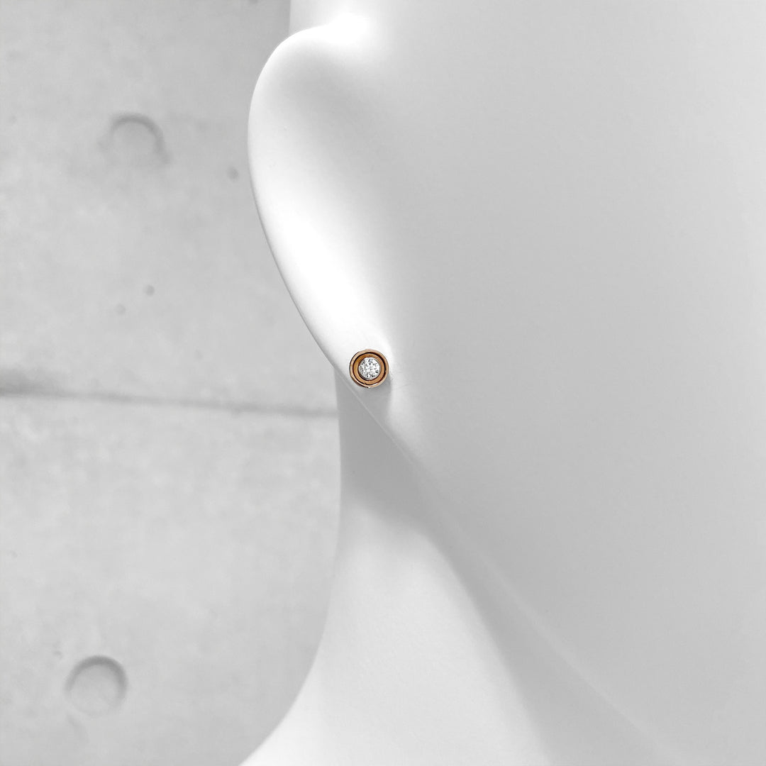 Stone earrings (single ear) / SGP-018SW