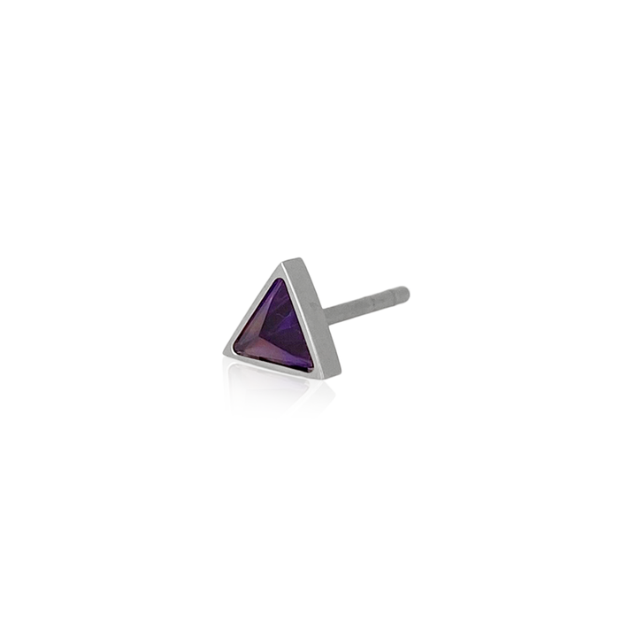 Triangle earrings (single ear) / SGP-203