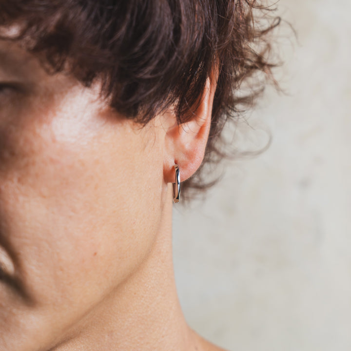 ツイストフープピアス(片耳用) / SGP-206