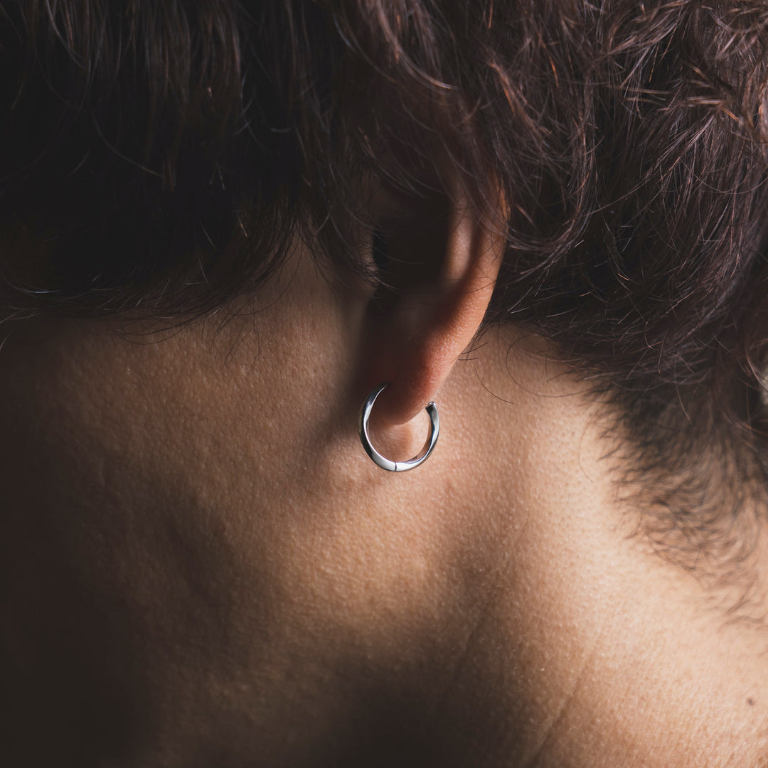 ツイストフープピアス(片耳用) / SGP-206