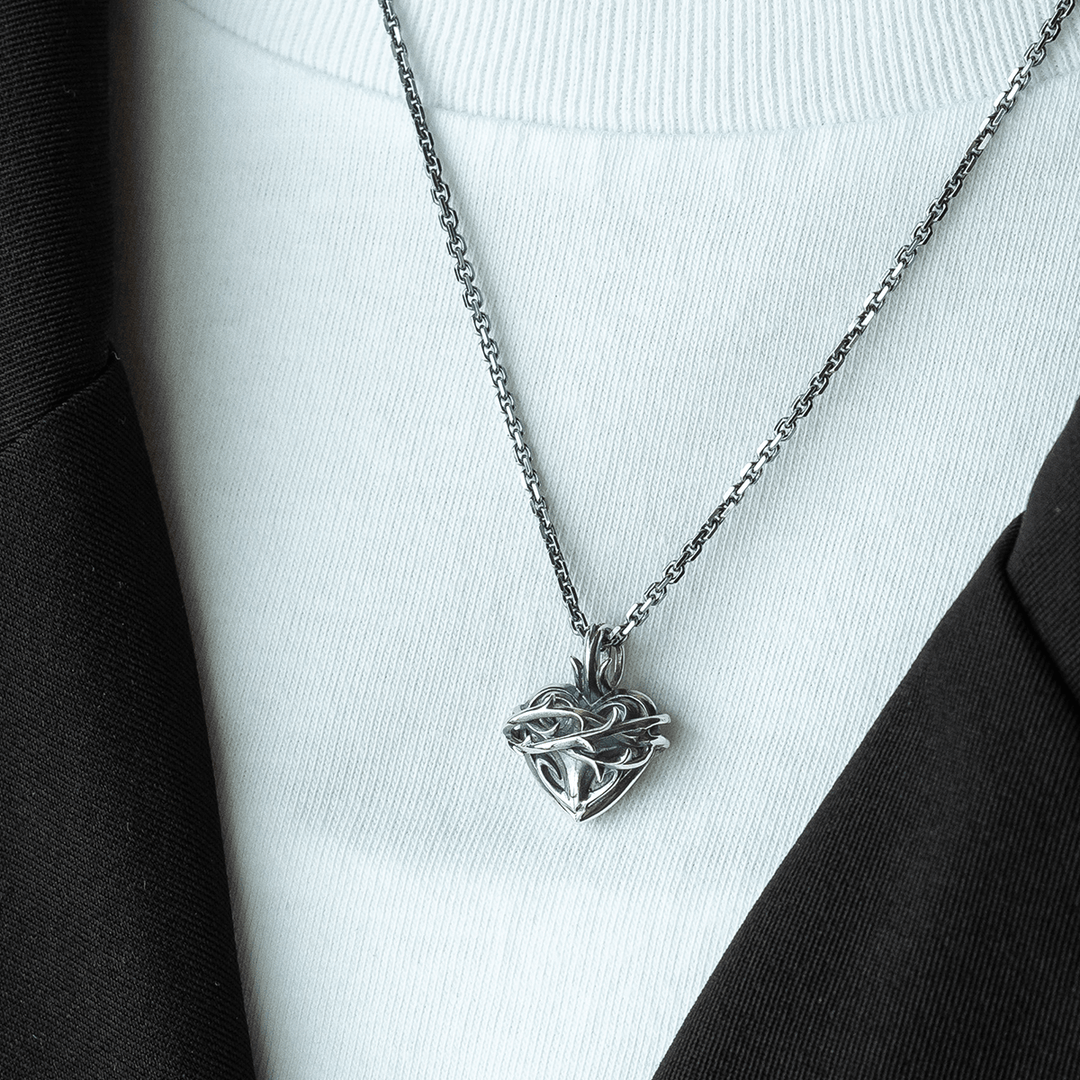 THORN HEART PENDANT M / X0299
