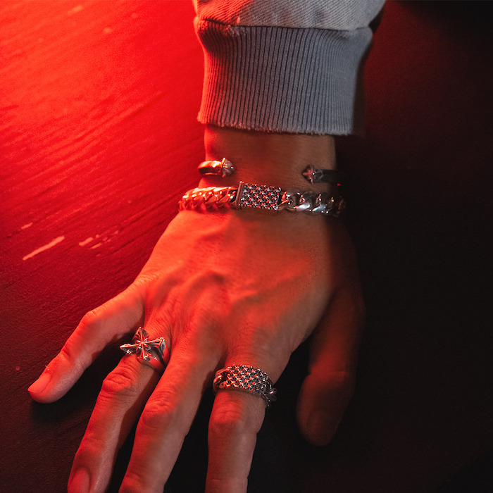 TRIPLE X STUDS CLASP CHAIN BRACELET / XB-034