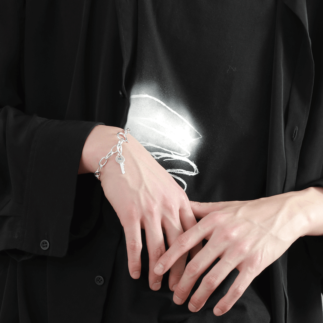 OFF THE WALL RE: KEY CHAIN ​​BRACELET / XB-048