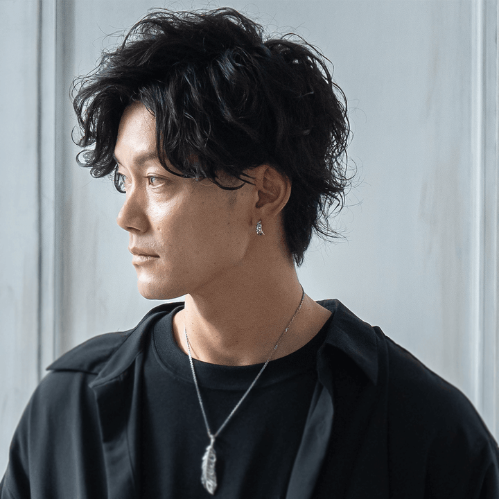 INTELLECTUAL FEATHER STUD PIERCE(片耳用) / XE-001