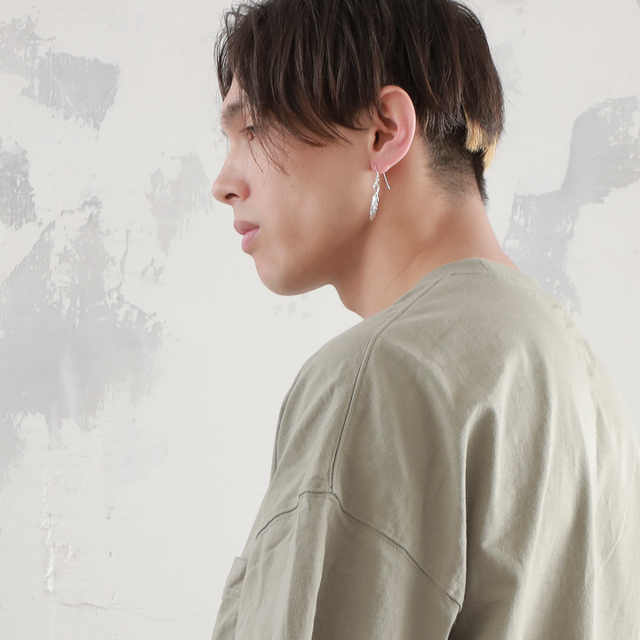 INTELLECTUAL FEATHER DROP PIERCE(片耳用) / XE-003