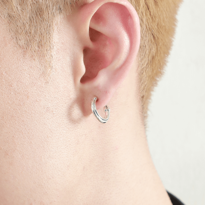 THORN CROSS DROP PIERCE (for one ear) / XE-010