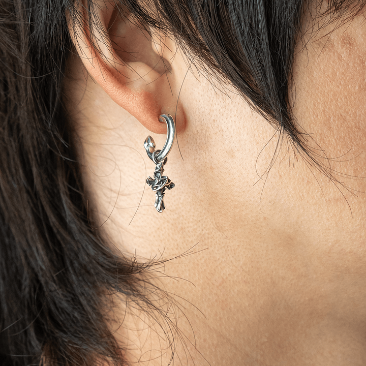 THORN CROSS DROP PIERCE (for one ear) / XE-010