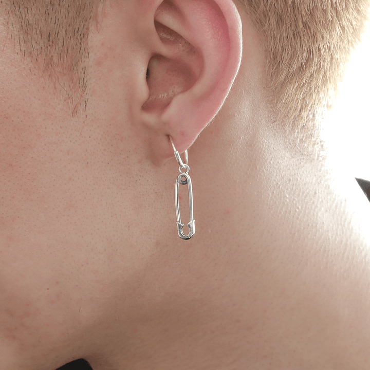 OFF THE WALL NEVER HURT YOU SAFETY PIN HOOP PIERCE(片耳用) / XE-025