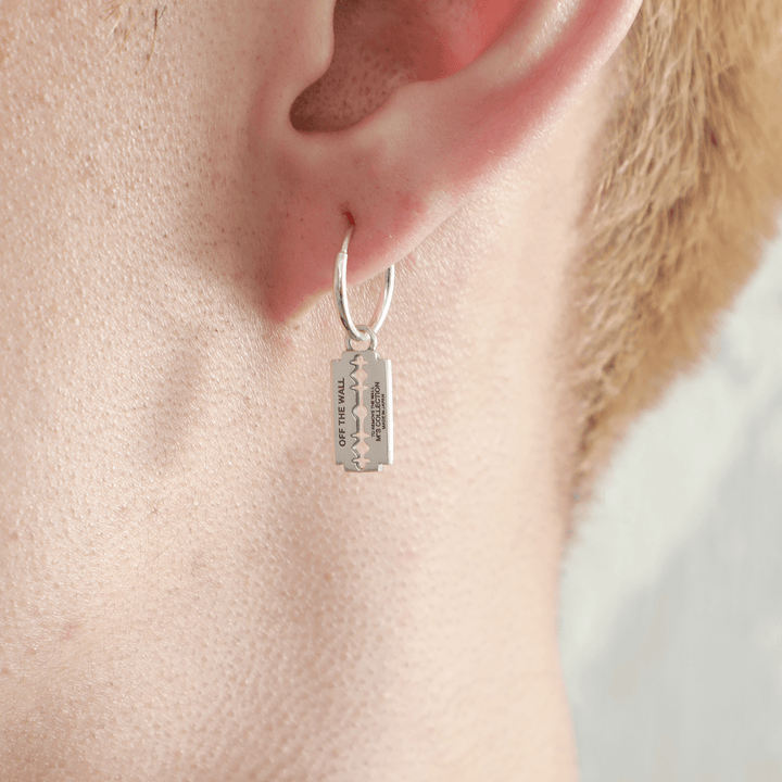 OFF THE WALL RAZOR HOOP PIERCE (for one ear) / XE-026