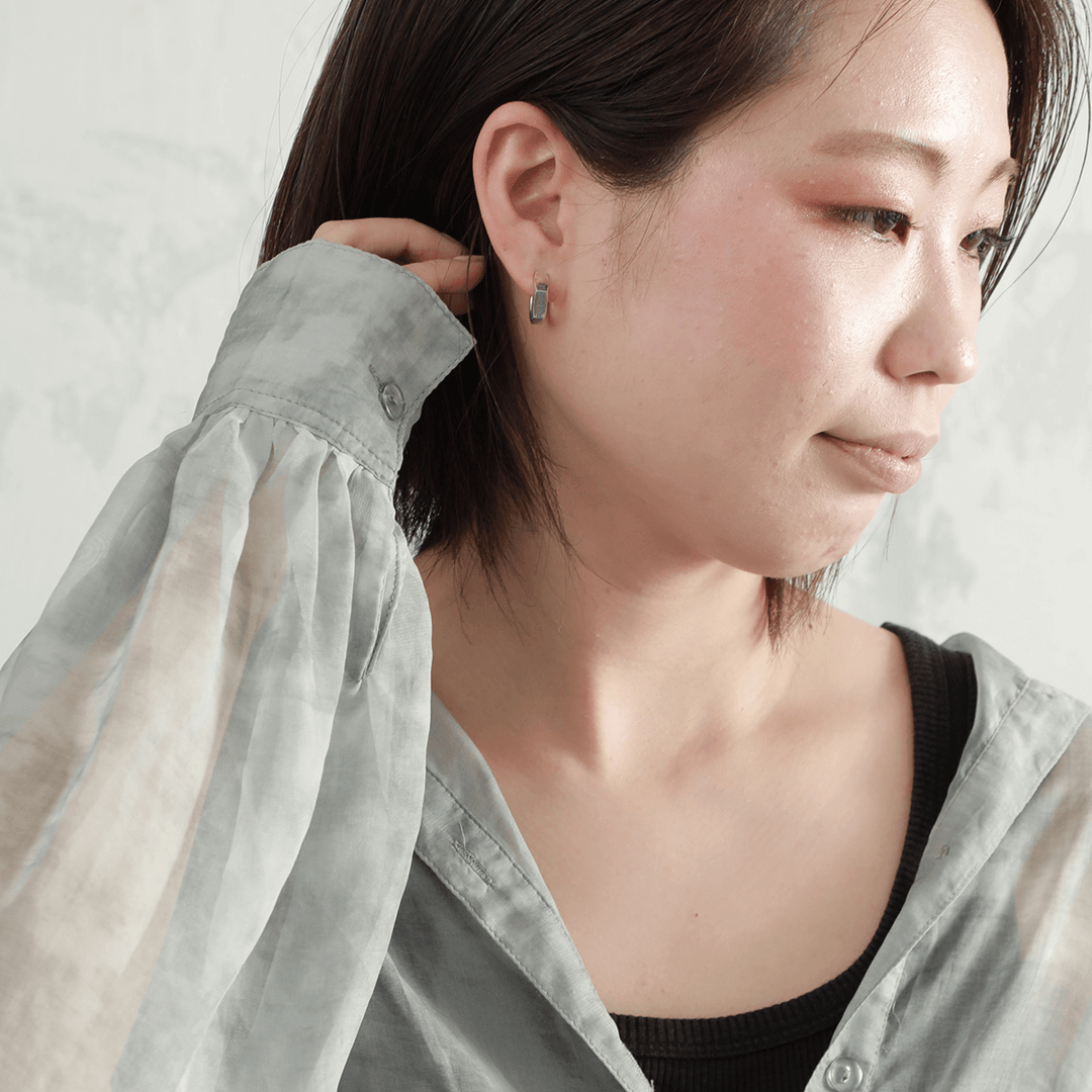 OFF THE WALL HARMONISE NUT EARRING(片耳用) / XE-034