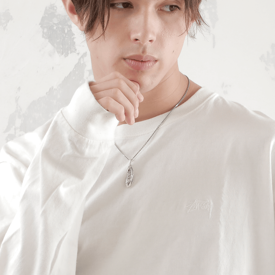 INTELLECTUAL FEATHER PENDANT M/XP-008