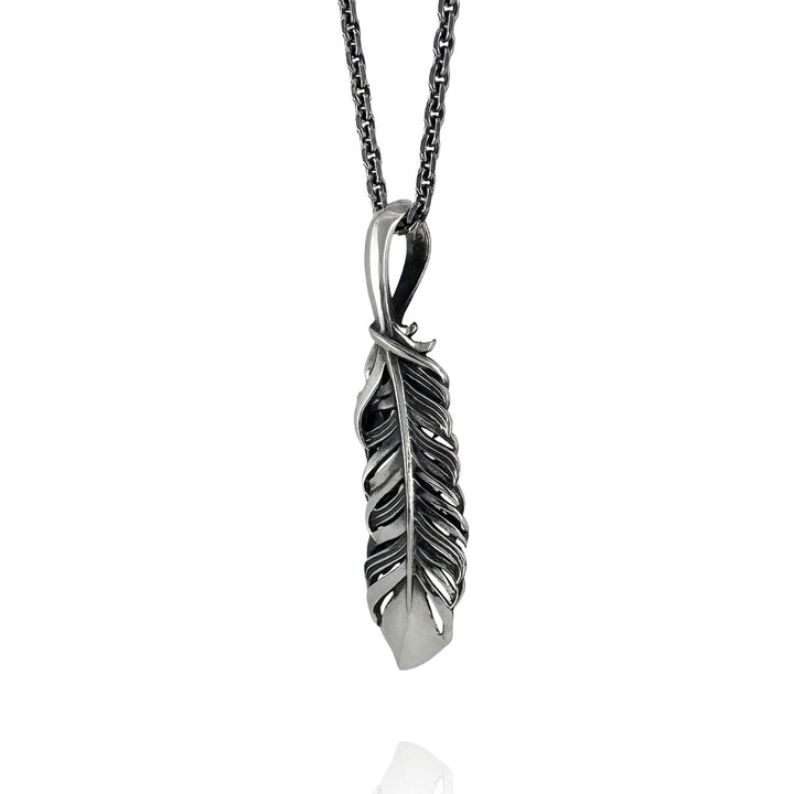INTELLECTUAL FEATHER PENDANT M / XP-008