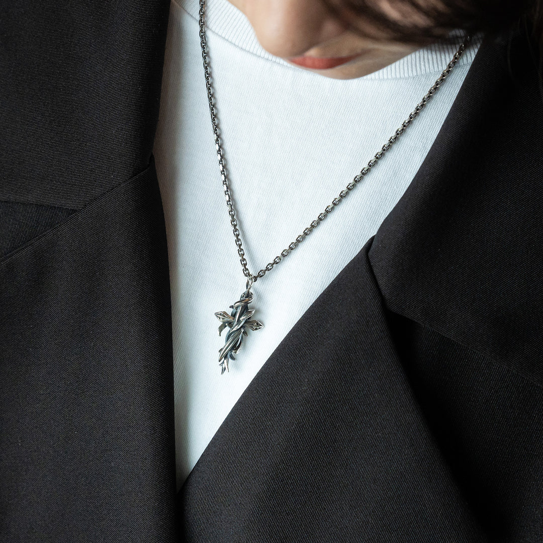 TENTACLES CROSS PENDANT M / XP-019