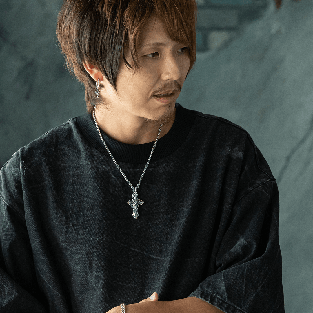 THORN CROSS PENDANT L / XP-060