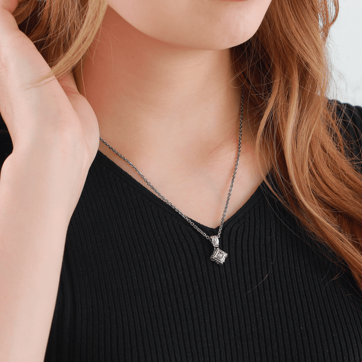 TRIPLE X EDITION URBAN TRIBAL PENDANT S / XP-143
