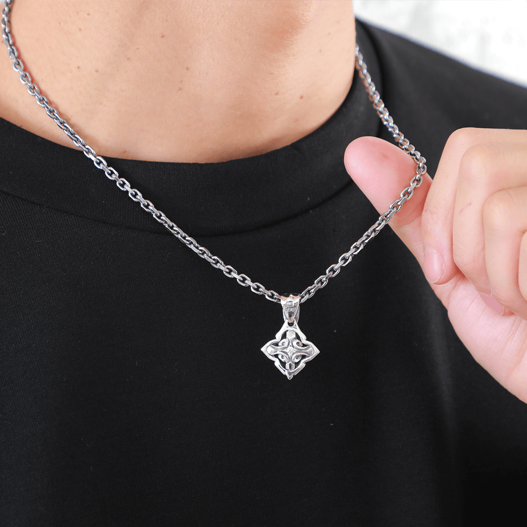 TRIPLE X EDITION URBAN TRIBAL PENDANT L / XP-147 – BLESS