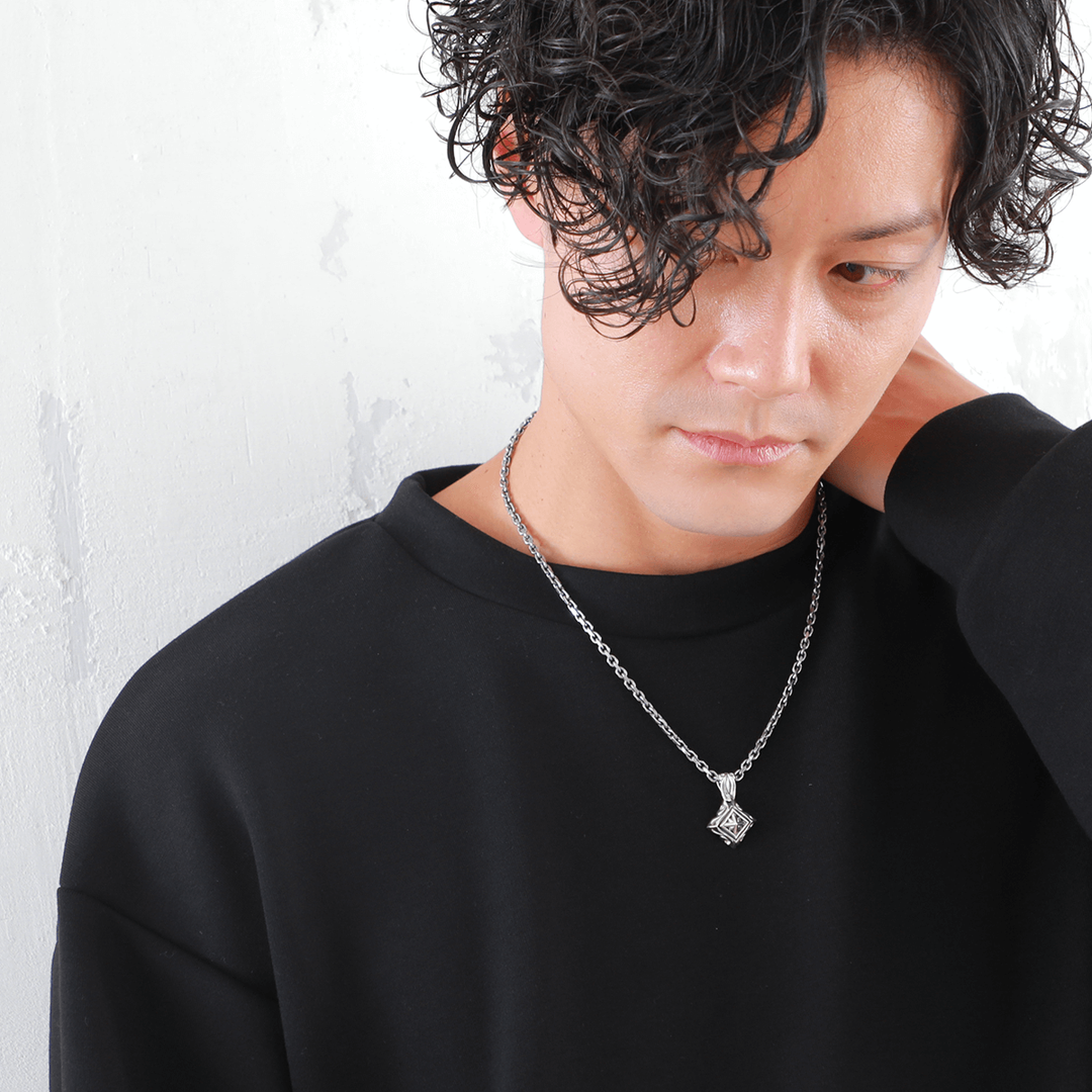 TRIPLE X EDITION URBAN TRIBAL PENDANT L / XP-147