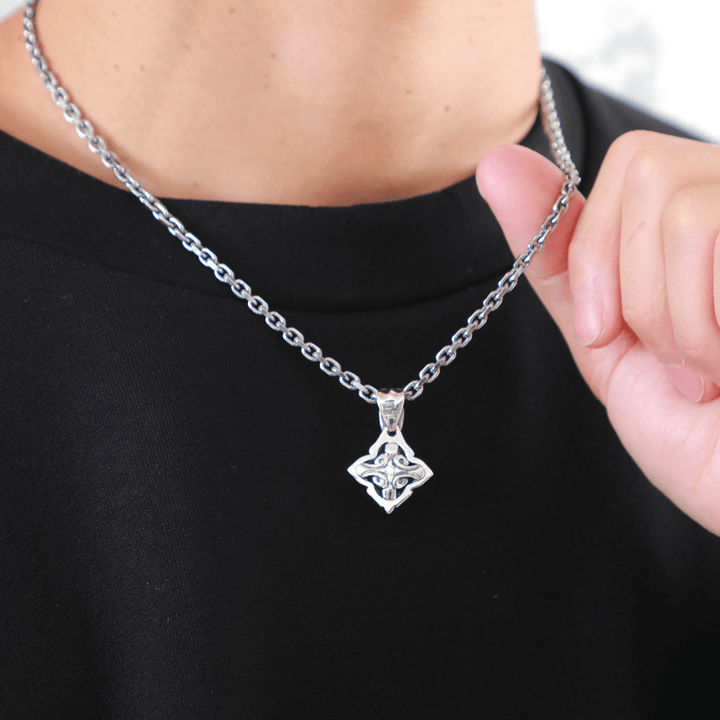 TRIPLE X EDITION URBAN TRIBAL PENDANT L SV × K10YG / XP-148
